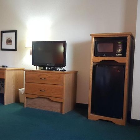 Americinn By Wyndham Garden City Extérieur photo