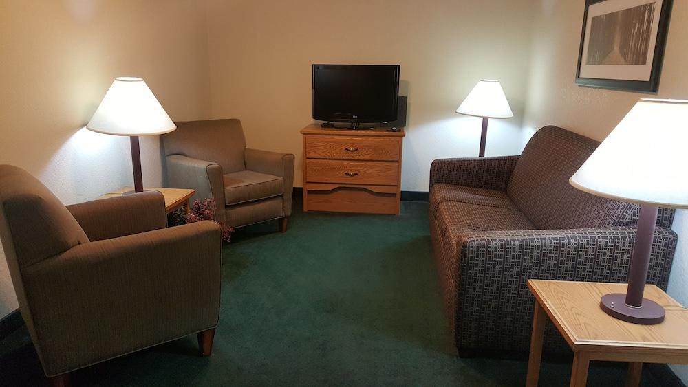 Americinn By Wyndham Garden City Extérieur photo