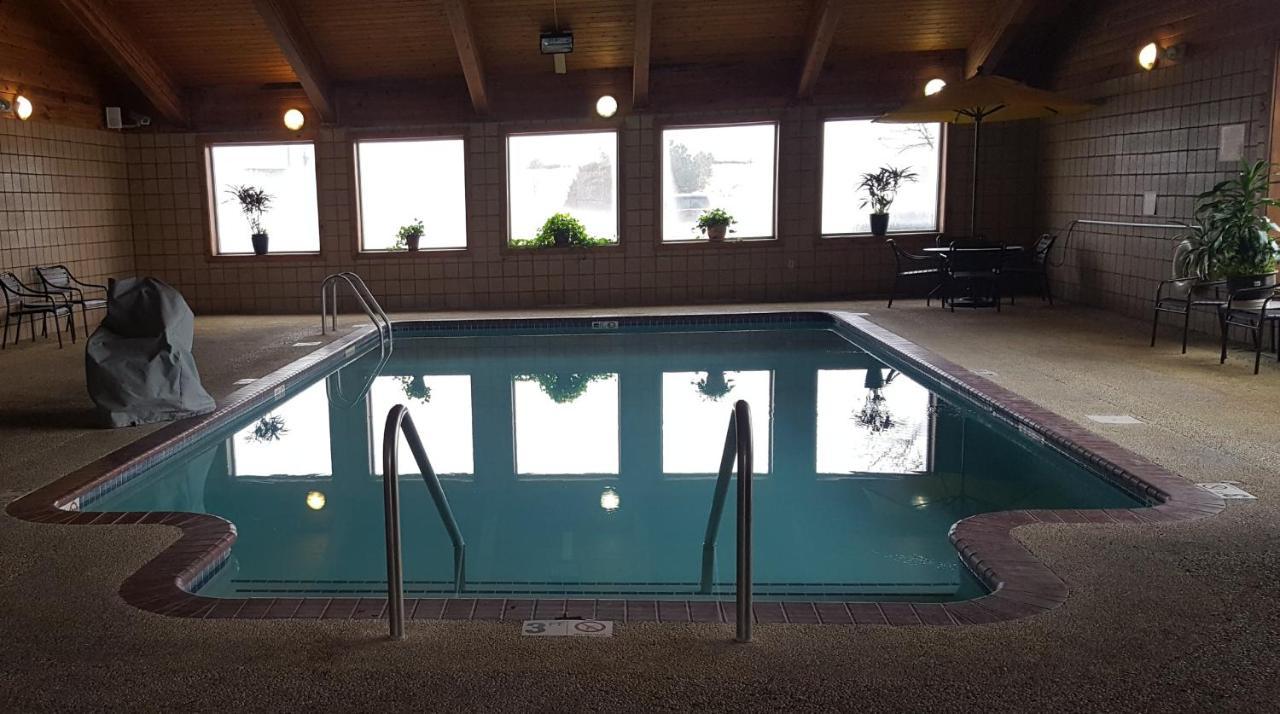 Americinn By Wyndham Garden City Extérieur photo
