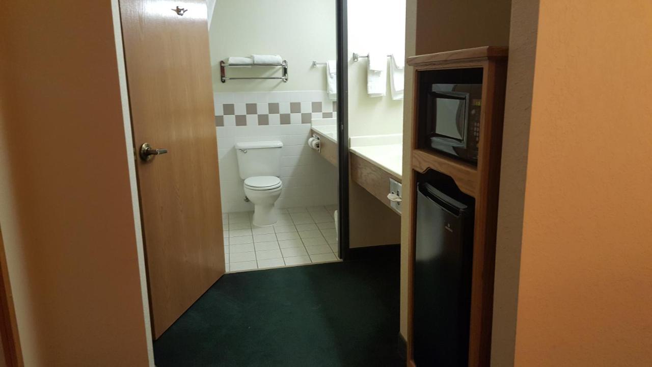 Americinn By Wyndham Garden City Extérieur photo